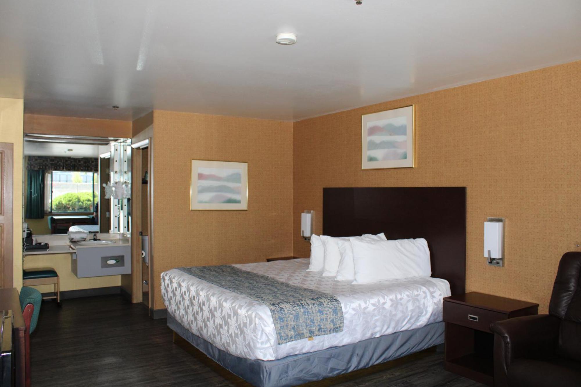 Americas Best Value Inn - Phoenix / Ashland Eksteriør billede