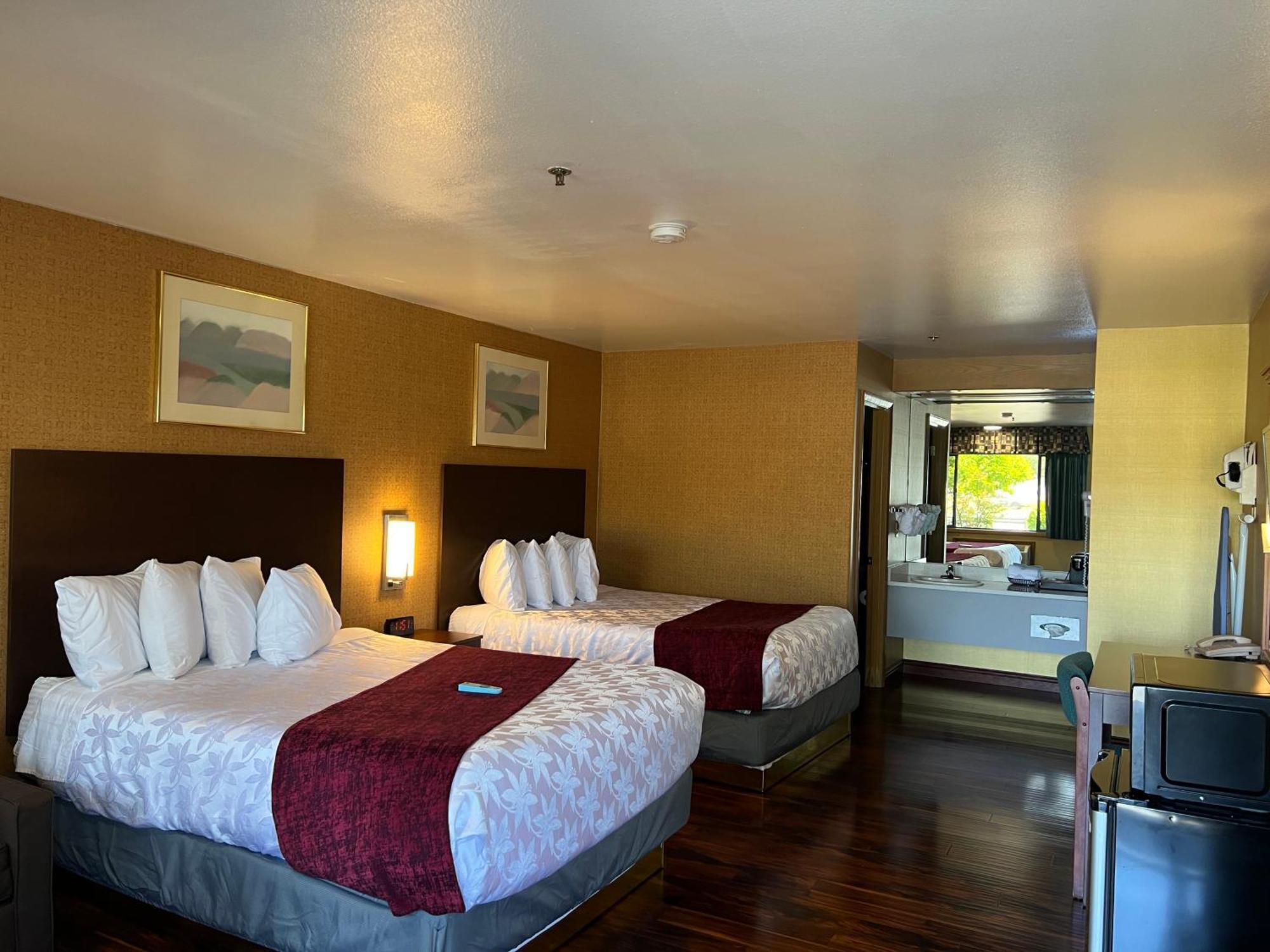 Americas Best Value Inn - Phoenix / Ashland Eksteriør billede